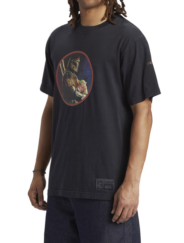 DC Star Wars MANDO AND THE CHILD Tee